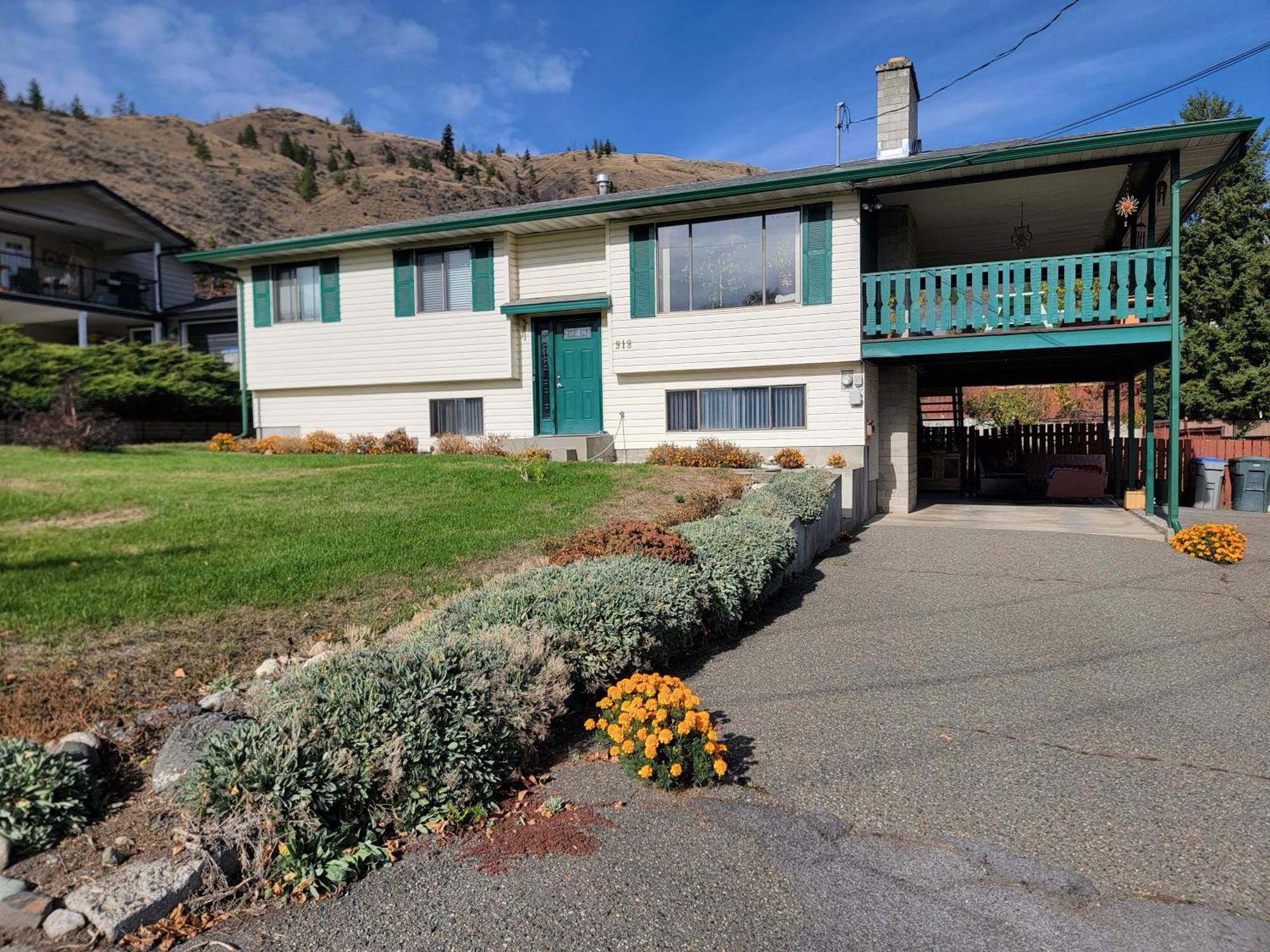 Charming - 2 Bedrooms Suite, 1 Full Bath & Family Room Kamloops Exterior photo